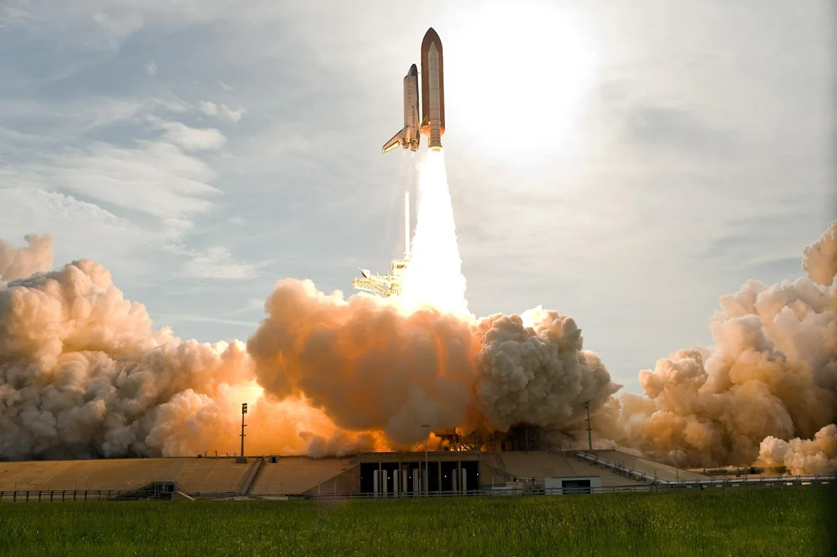 Retail Investors Say Ignore SpaceX Hype and Buy This Space Stock With 10X Potential