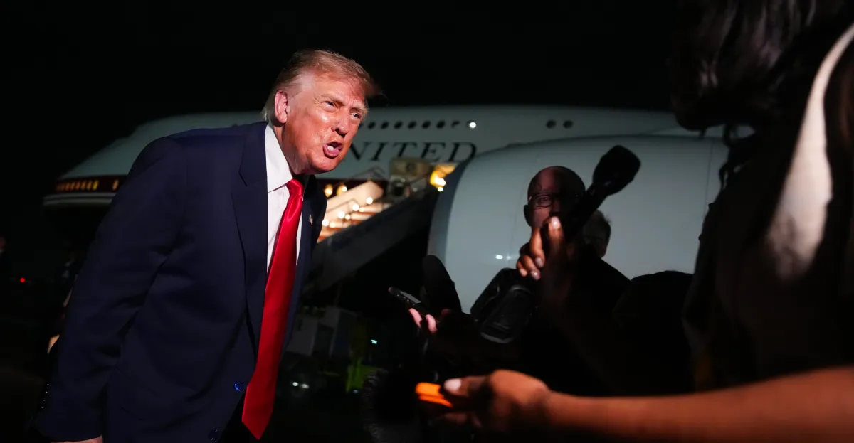 Trump treads further on free speech with new journalist bans